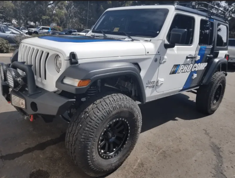 Mobile fleet detailing for company vehicles in Chula Vista